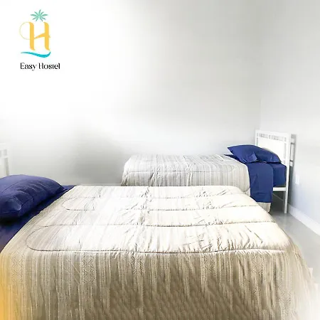 Easy Hostel 2-3
