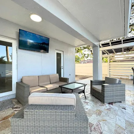 Spacious And Luxurious 4Bd 3Br House Pool Tub Bbq Private-3
