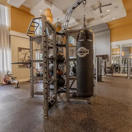 Doral 1Br W Wd Pool Gym Nr Airport Mia-17-2