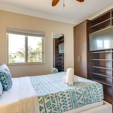 Spacious Miami Retreat W/ Grill, Pool & Dock!-2
