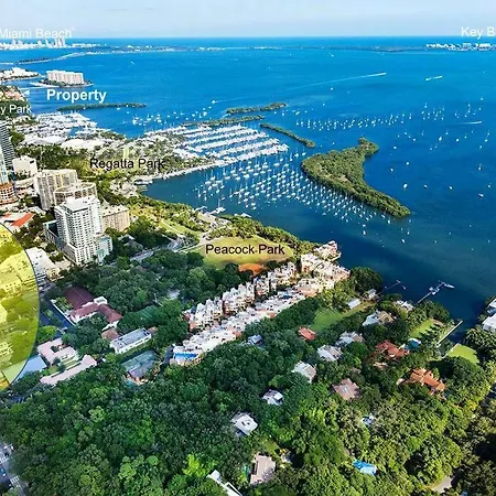 Modern Coconut Grove Oasis Villa-2