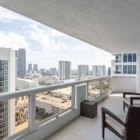 Lovely 1-Bedroom Condo-2