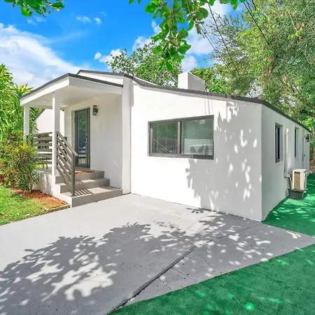 Elegant & Brand New Studio In Prime Location-3