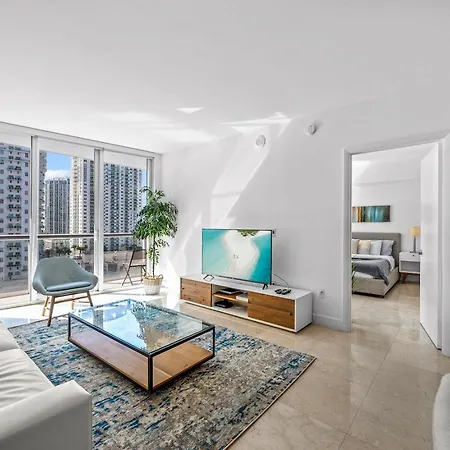 *W Icon Brickell- Luxury 2Br Highrise Corner Condo**-3