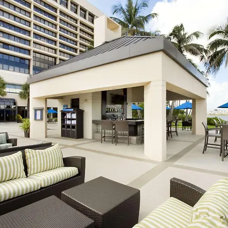 Hilton Miami Airport Blue Lagoon-2
