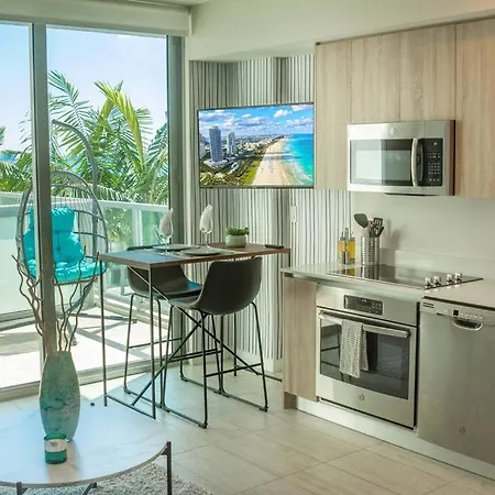 Luxury Oceanview Studio At Miami Design District-2