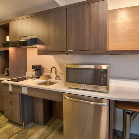 Towneplace Suites By Marriott Miami Airport-3