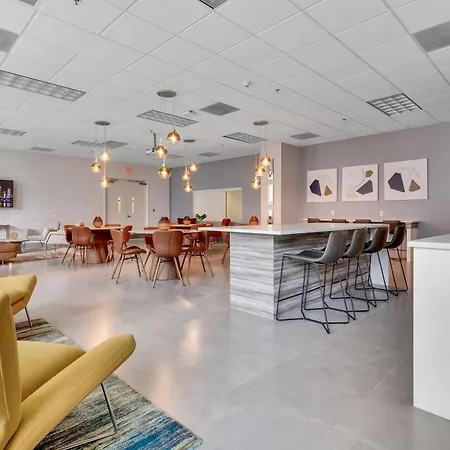 Great 2 Bedrooms In Brickell-3