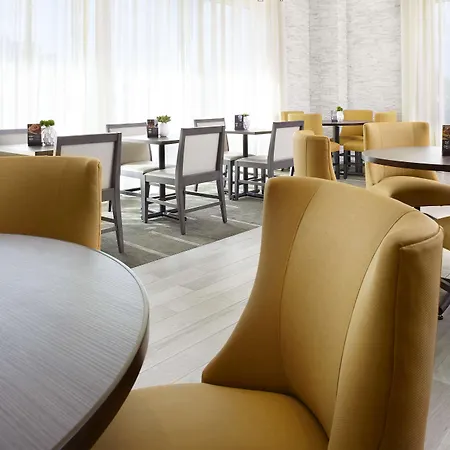 Hyatt Place Miami Airport East-3