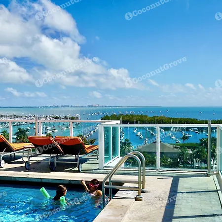 Icoconutgrove - Luxurious Vacation Rentals In Coconut Grove-2
