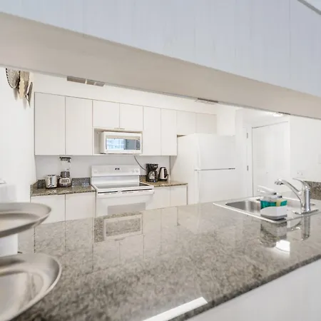 Gorgeous Apartment In Brickell-2