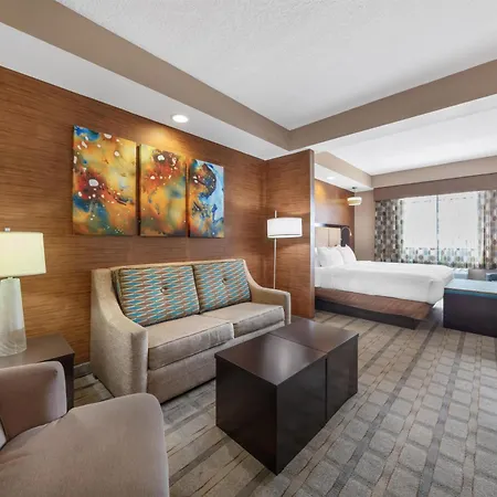 Best Western Plus Miami Executive Airport Hotel And Suites-3