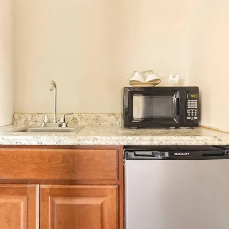 Heavenly Suite In Little Havana Free Parking-3