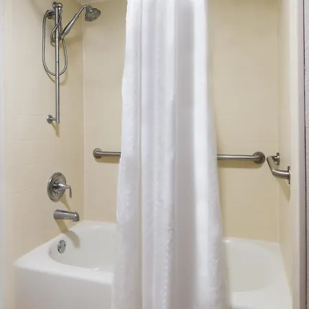 Holiday Inn Express Miami Airport Doral Area By Ihg-3