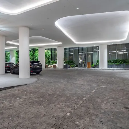 City Escapes Suites At Sls Lux Brickell Building-2
