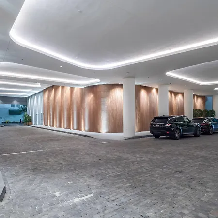 City Escapes Suites At Sls Lux Brickell Building-3