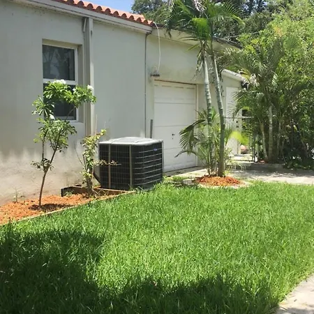 Miami Private Guest House-2