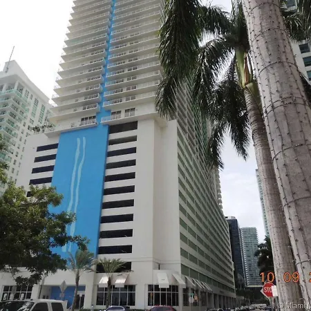 Centric Modern, Stylish Brickell / Miami + Free Parking-2