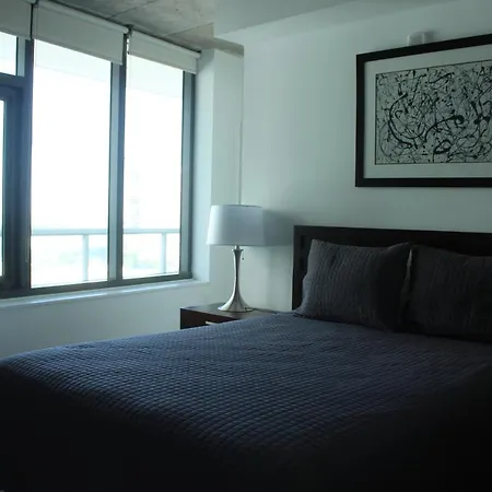 Wynwood Design District Apartments 30 Day Rentals-2