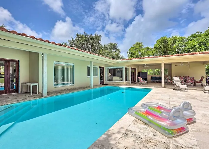 Home W/ Pool In Upscale Pinecrest Village Miami with Pool