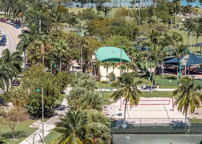 Ocean View Condo With Gorgeous Miami Sunset Doral