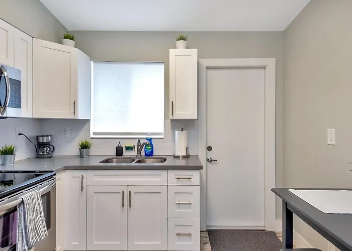 Haustierfreundliches 2 Bedroom Buena Vista Walk To Design District Miami