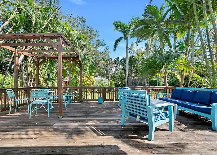 Casa Del Sol 3 Bed 1 Bath With Tropical Garden 6711