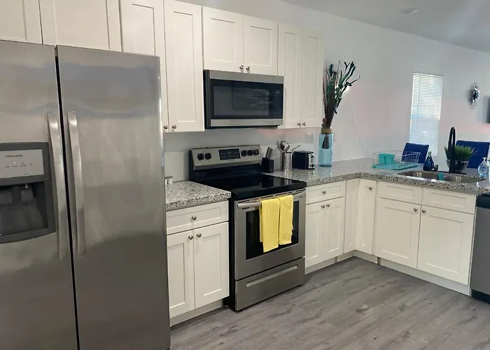 Luxurious Apt With Free Parking Mins Away From South Beach And Wynwood
