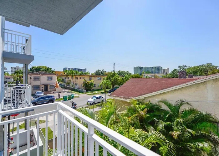 Splendid Location Apt Close To Brickell & Marlins Park Apartamento Miami que aceita animais de estimação