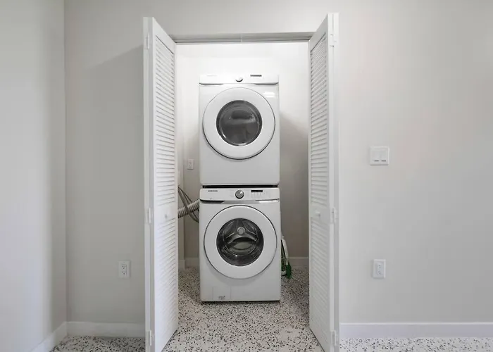 Gorgeous 2 Bedroom Residence Close To Miami Beach 6 admite animales