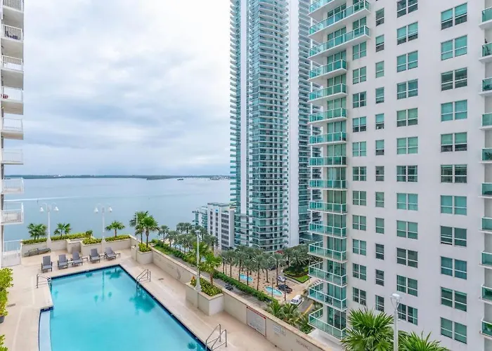 4Br Apt With Bay View At Brickell, Free Parking