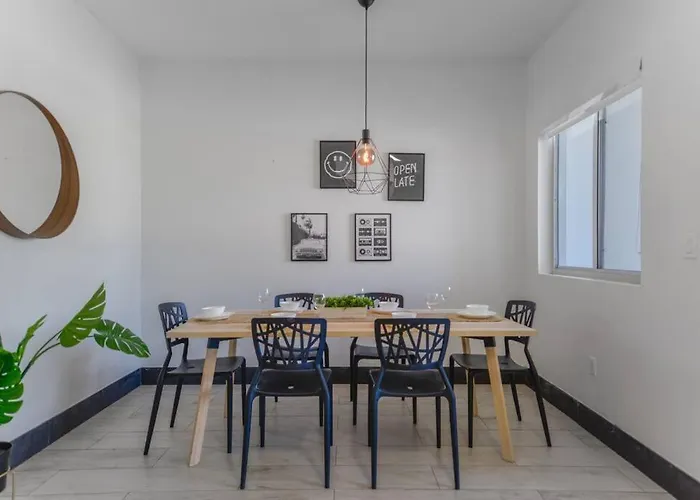 Amazing Townhouse 10 Miles Downtown & Brickell - Nth7 Villa Miami