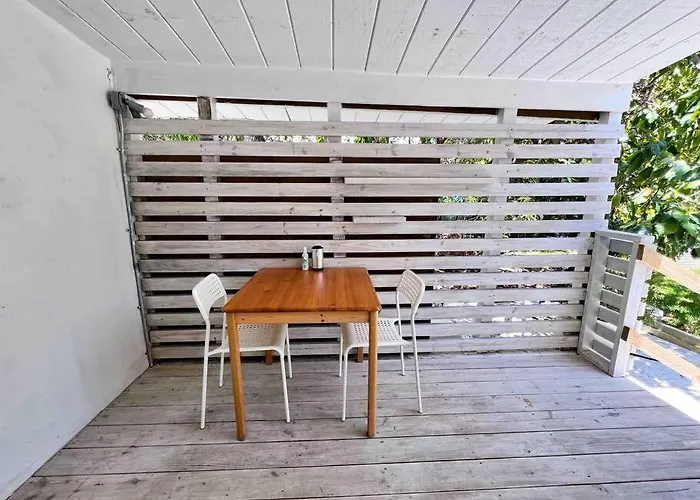 Artistic Miami Duplex Near Midtown Shops & Dining Apartment