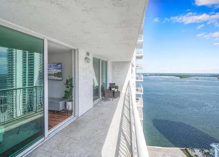 40Th Floor Ocean View - Best Location