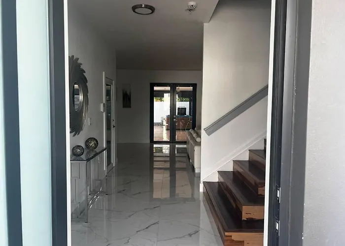 Villa Yenya