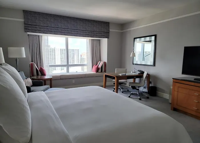 Four Seasons Studio - Privately Owned Unit