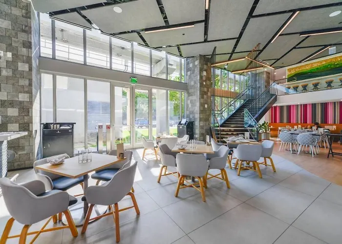 Amazing Studio Apartment With Great Views And Pool Miami