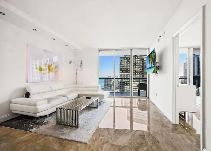 Amazing 2 Beds With Water Views At Icon Brickell