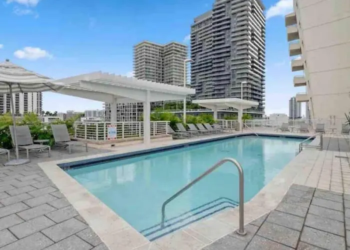 Amazing 2 Bed In Midtown With Free Parking