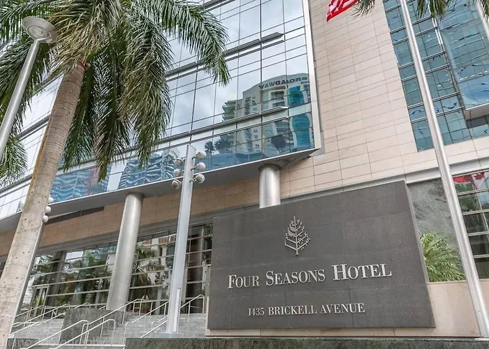 Signature Suite At Four Seasons Residences - Limited Time Offer Miami
