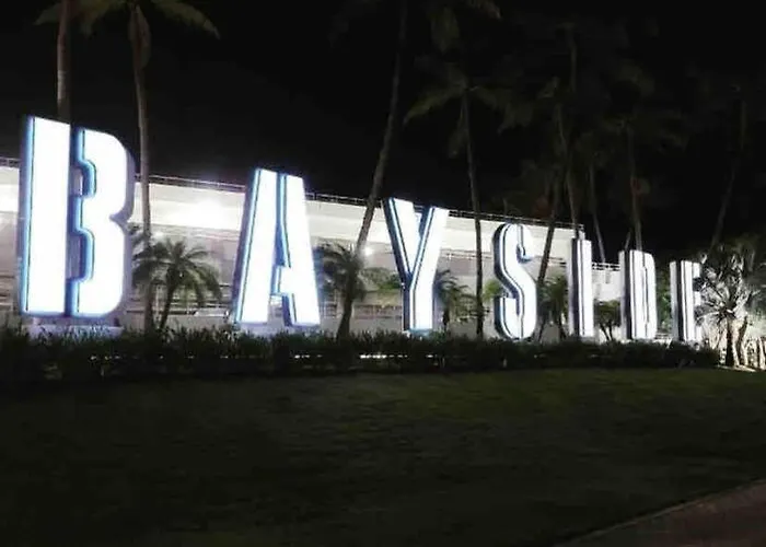 Spacious 2 Beds With Ocean View Miami