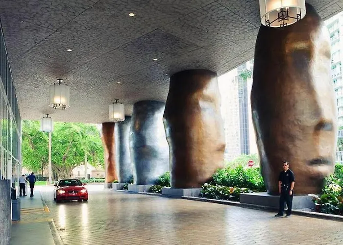 Emblematic Unit At Icon In The Heart Of Brickell