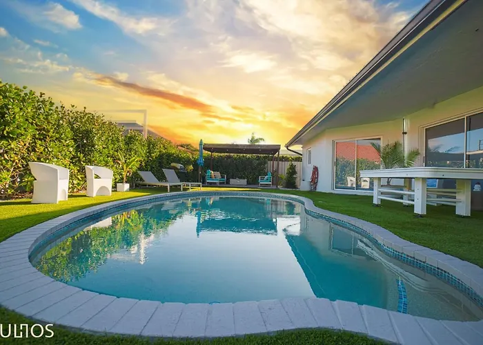 Villa Breezy Oasis With Pooltable, Heated Pool, Golf & Gazeebo L29 à Miami