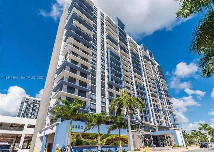 5350 Park Inn Suite