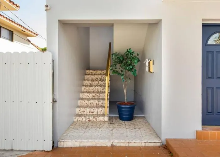 Sleeps 8, Havana Nights In Miami