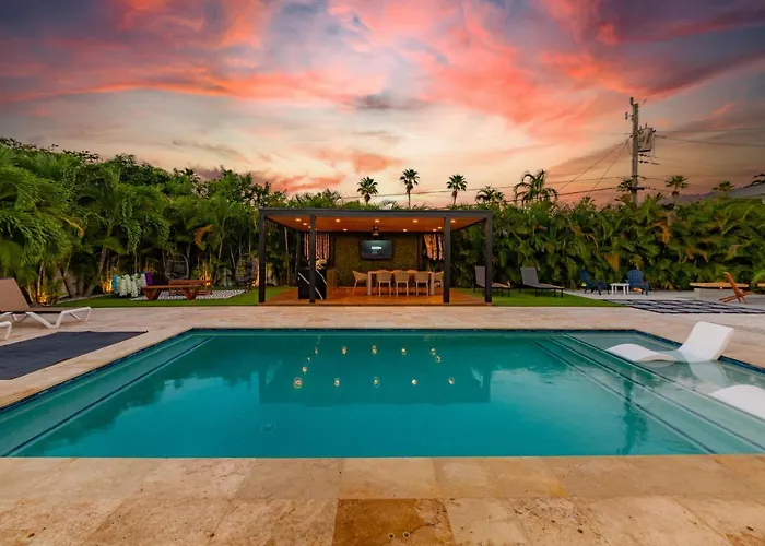 New Huge Villa By The Glamhomes Miami