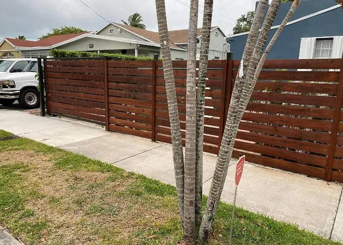 Cozy 1-Bedroom Rental In Miami admite animales
