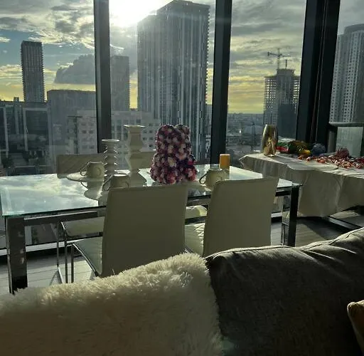 Spacious And Luxurious Apartment In Downtown Miami