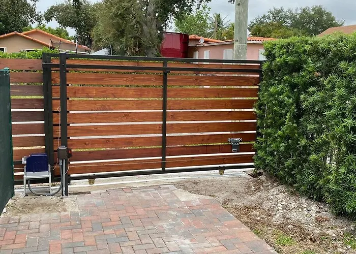 Cozy 1-Bedroom Rental In Miami admite animales