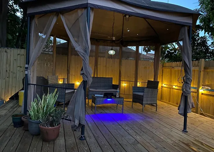 Blue Room By The Gables